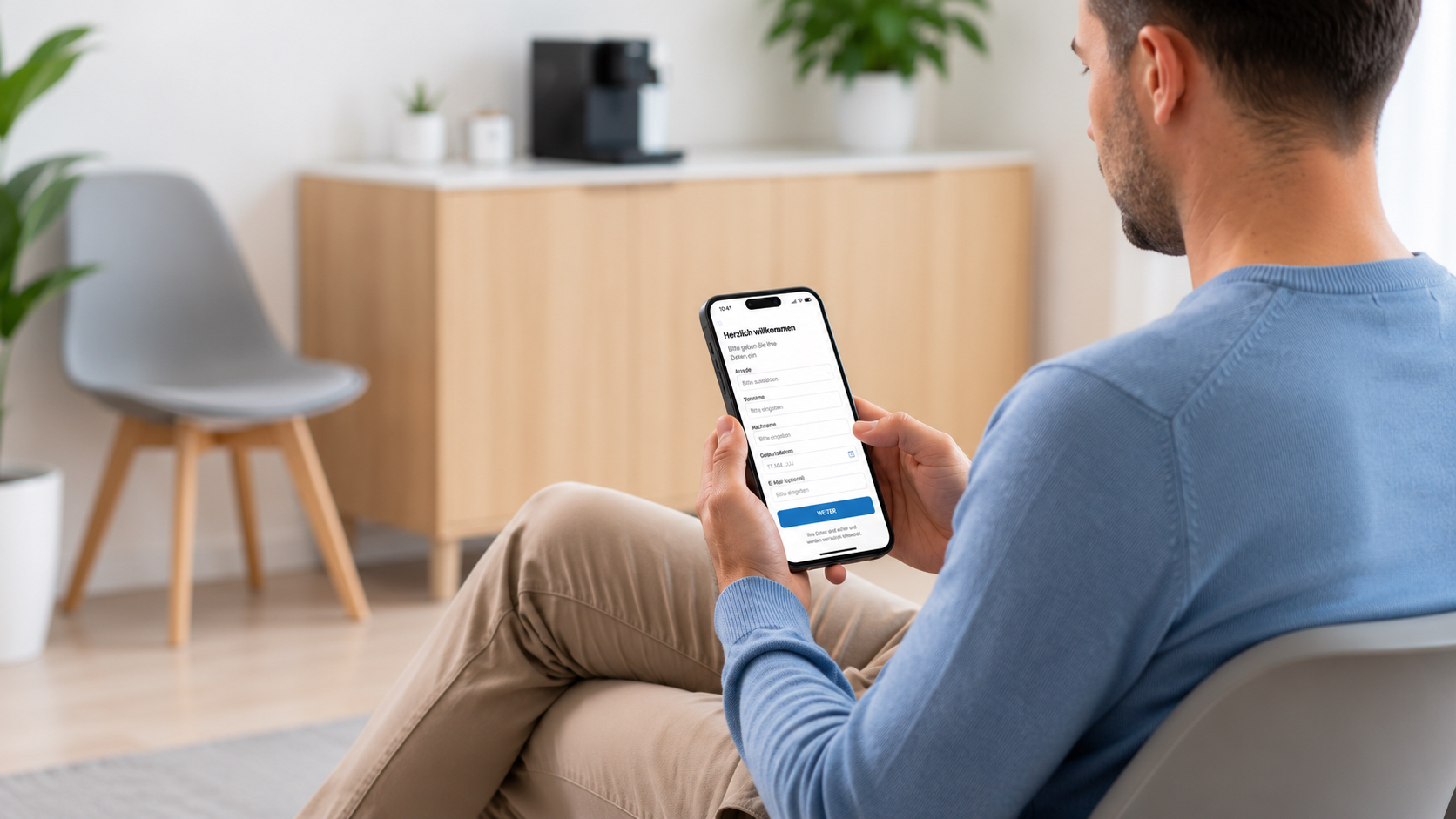 Patient füllt die WebApp im Wartezimmer aus